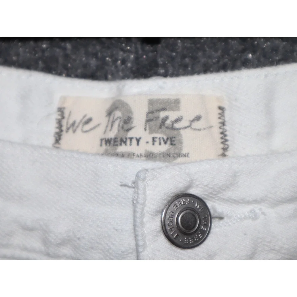 We The Free Loving Good‎ Vibrations Cutoffs Denim Shorts Women 25 White EUC